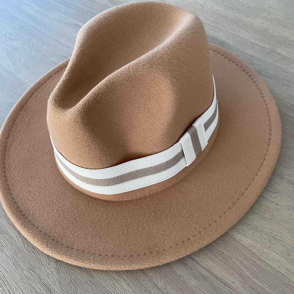 Tan Felt Fedora Hat with Ribbon